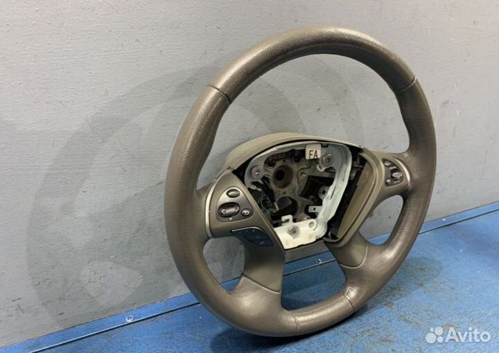 Руль Infiniti M Y51