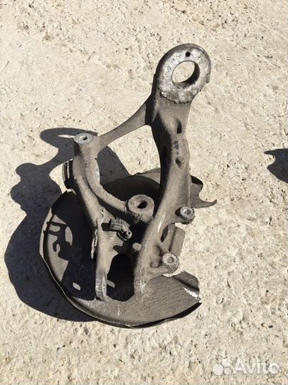 Кулак поворотный задний правый Audi A6 4G 2.0 TDI