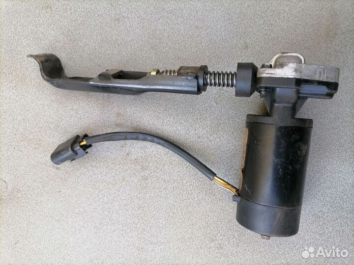 Моторчик сиденья для Ford Mondeo II 1996-2000