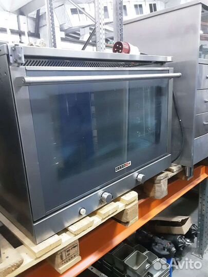 Конвекционная печь Garbin (Италия)