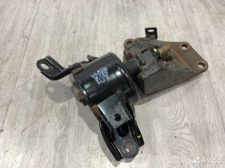 Опора кпп Hyundai Solaris хэтчбек 2013