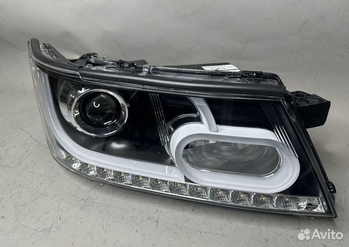 Фары Dodge Journey 2009-2016 LED стиль RR