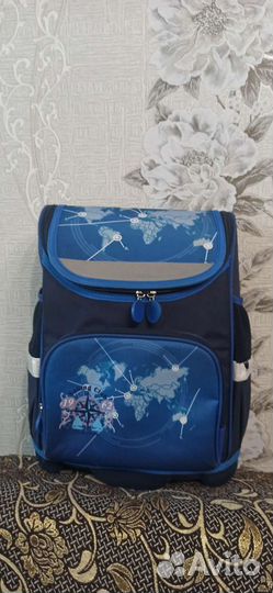 Рюкзак школьный