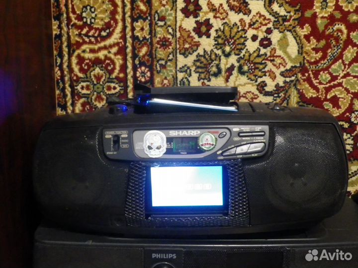 Магнитола Sharp - QT-CD77
