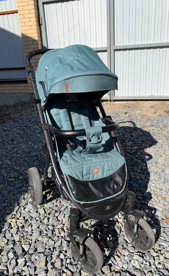 Коляска прогулочная маневренная и удобная