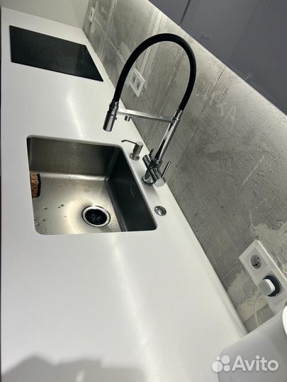 Столешница из искусственного камня с замером