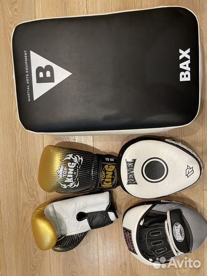 Боксерские перчатки 10 oz натуральная кожа