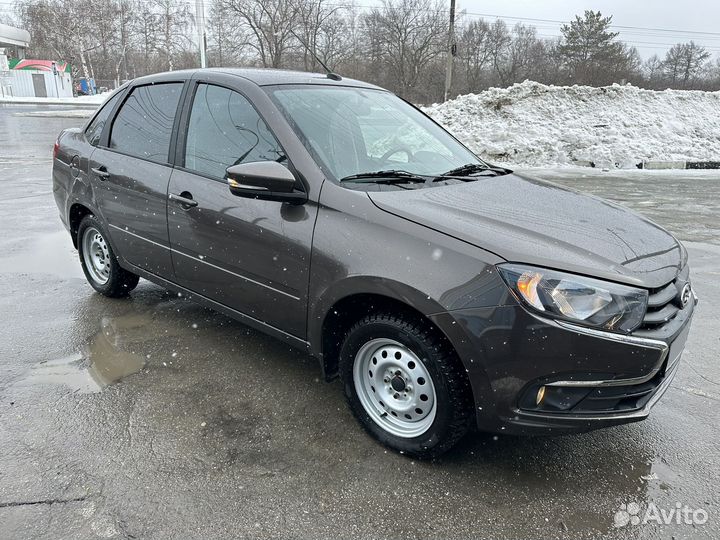 LADA Granta 1.6 МТ, 2022, 25 247 км