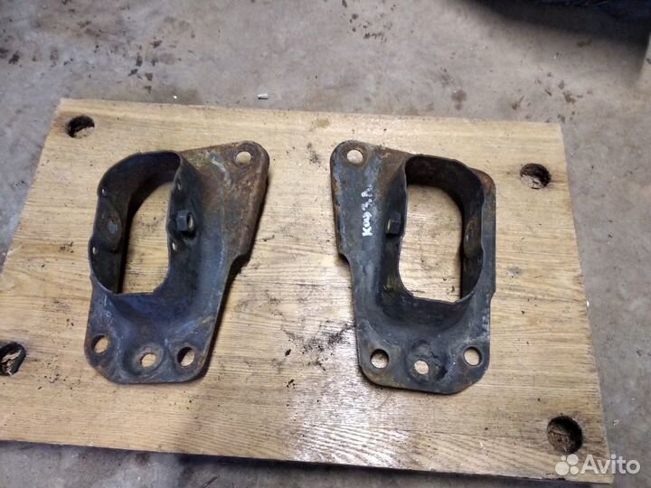 Кронштейн рычага Skoda Kodiaq