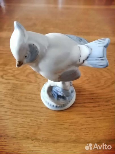Фарфоровые статуэтки СССР лфз. птичка