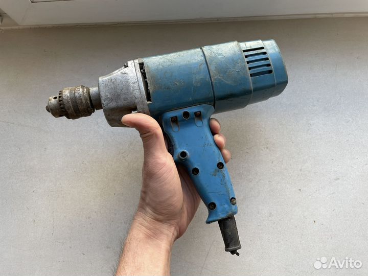 Ретро дрель