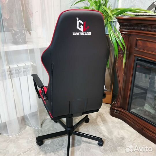 Компьютерное игровое кресло