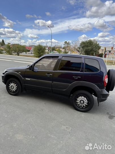 Chevrolet Niva, 2005