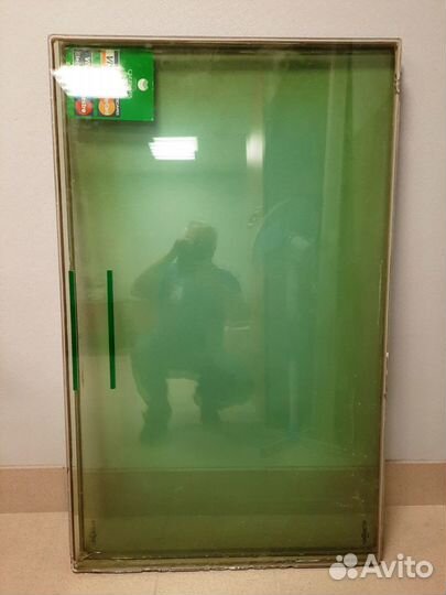 Бронированное стекло