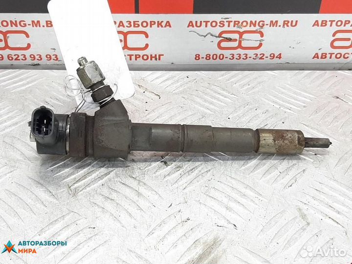 Форсунка Opel Insignia (A) 2013 55566050