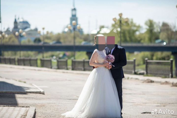 Свадебное платье