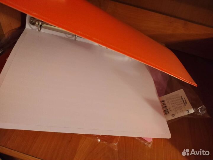 Папки на 4 кольца новые