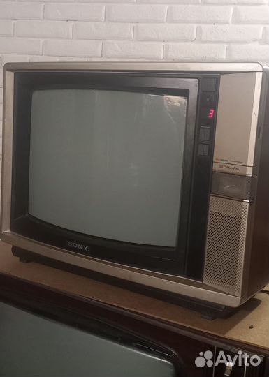 Телевизор sony trinitron