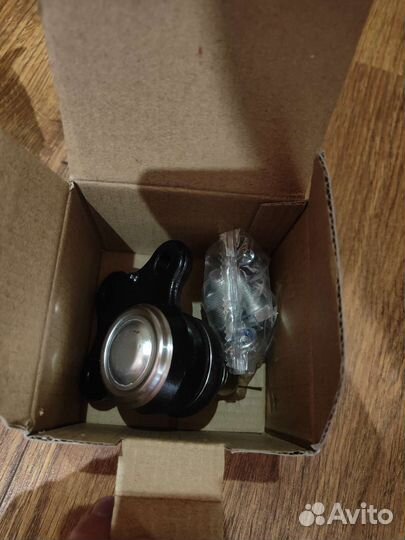 Шаровая опора Ford Mondeo 2 (2шт)