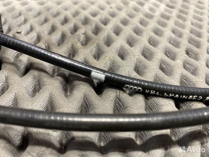 Трос капота Audi A4 B7 BFB 2006