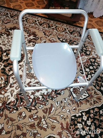 Кресло туалет для инвалидов
