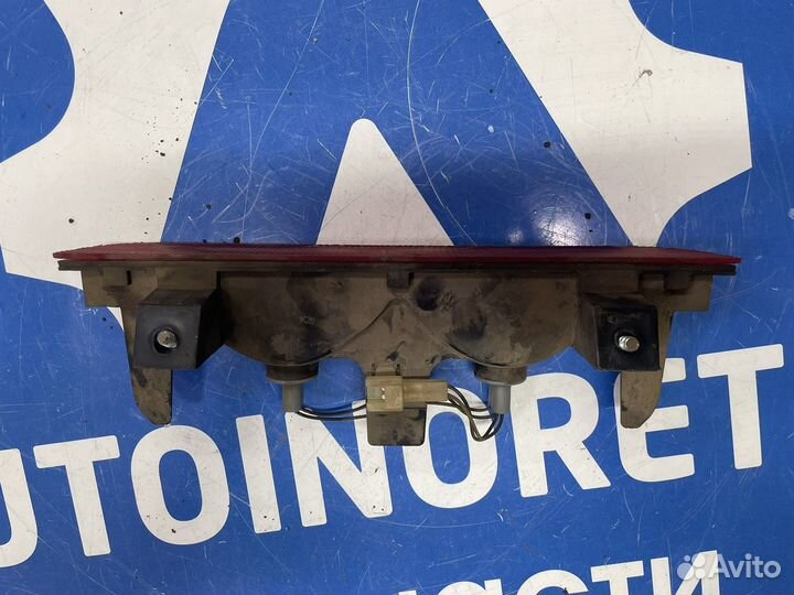 Фонарь задний (стоп сигнал) Suzuki Grand Vitara 1