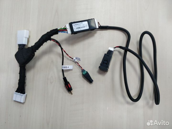 Комплект для подключения передней камеры Camry v70