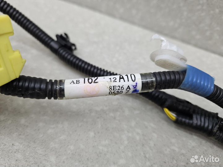 Проводка (коса), Toyota Corolla E15 2006-2013 8216212870