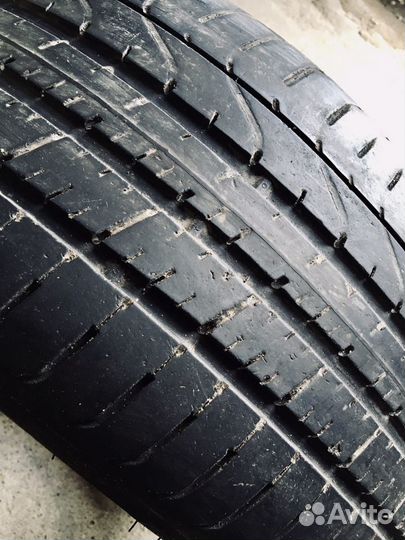 Pirelli P Zero 245/45 R19