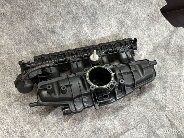 Впускной коллектор VAG 06133185