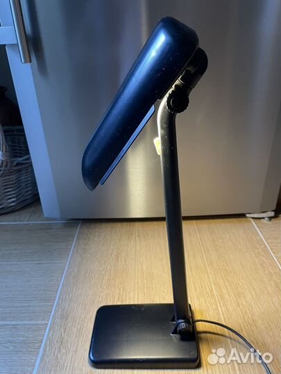 Лампа настольная