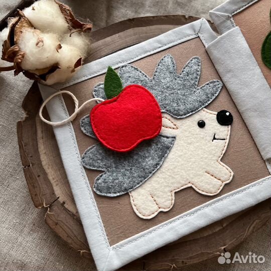 Развивающая книга из фетра для малышей