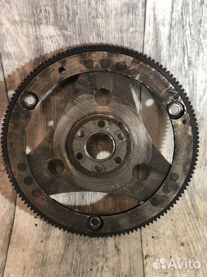 Маховик opel z16xe gm 90578169