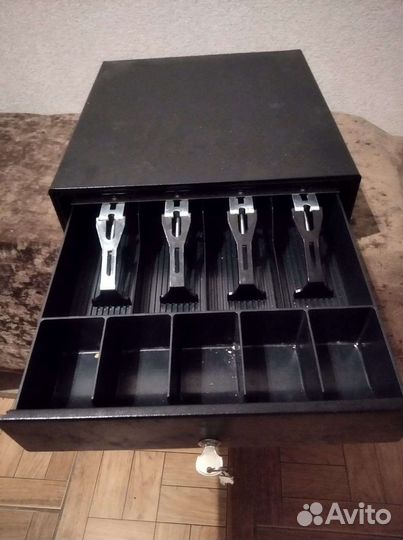 Денежный ящик