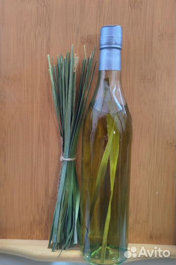 Травинка зубровки заготовка в бутылку