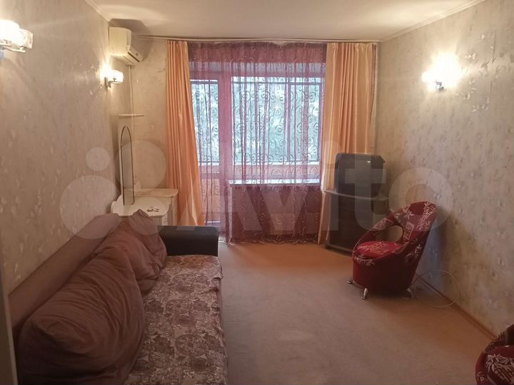2-к. квартира, 45 м², 3/5 эт.