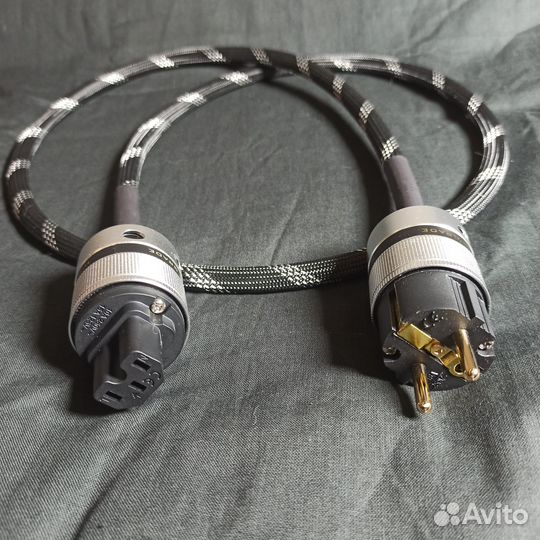 Новый силовой/сетевой кабель hi-fi