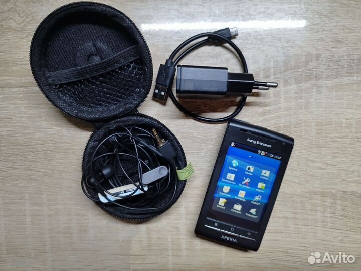 Sony Ericsson Xperia X8
