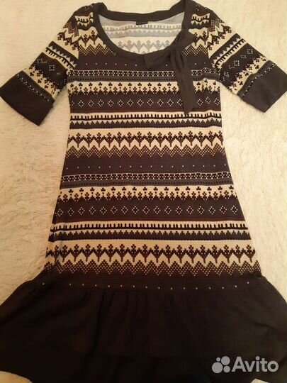 Платье со скандинавским принтом