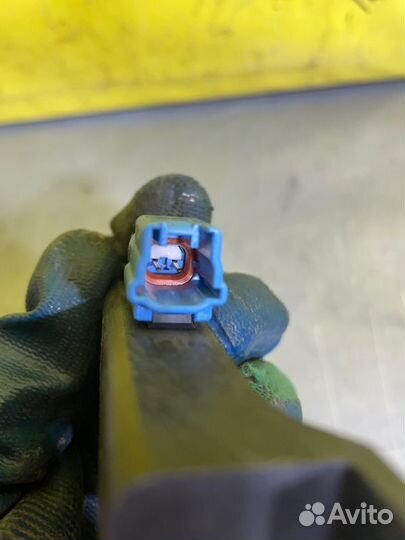 Антенна бесключевого доступа Nissan Patrol Y62 Y62