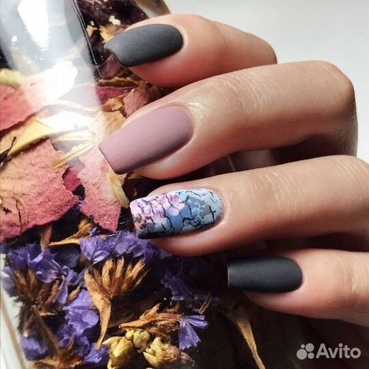 Маникюр на дому