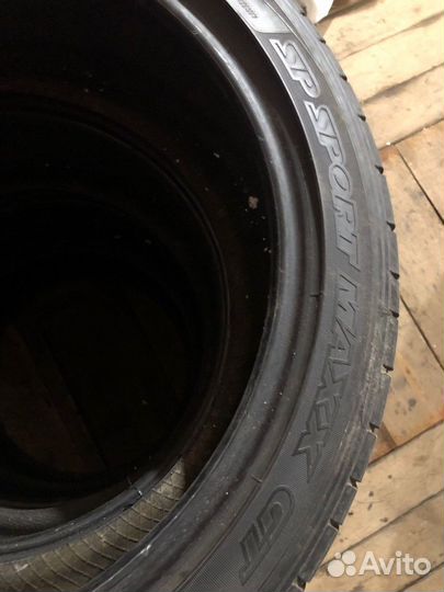 Dunlop SP Sport Maxx GT 255/40 R19 96V