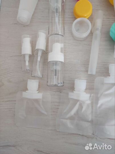 Дорожный набор баночки для косметики