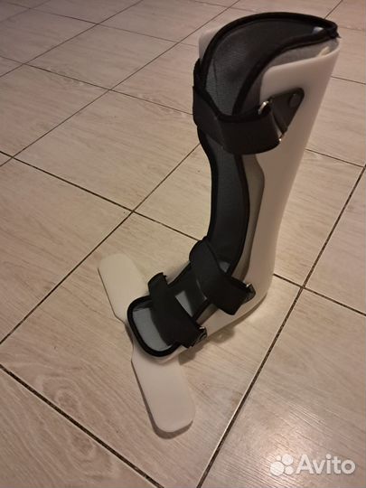 Тутор для стопы Trives