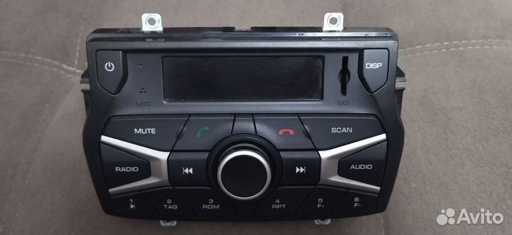 Штатная магнитола Vesta