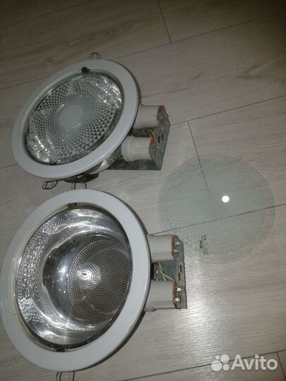 Светильник потолочный встраиваемый