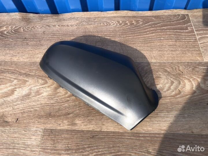 Накладка правого зеркала Астра H