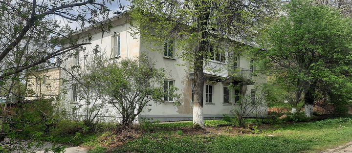 Комната 40 м² в 3-к., 2/2 эт.