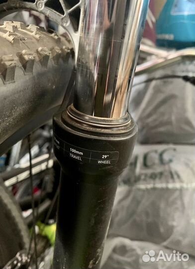 Вилка RockShox XC30 TK под 29 колеса