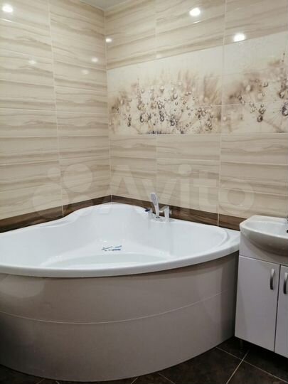 Комната 32 м² в 1-к., 9/18 эт.